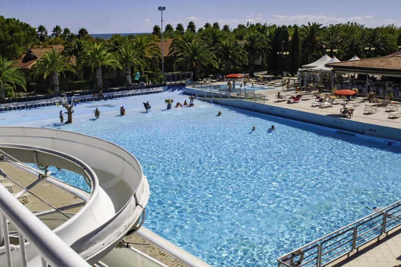 Villaggio Lido D'Abruzzo Roseto Degli Abruzzi Extérieur photo